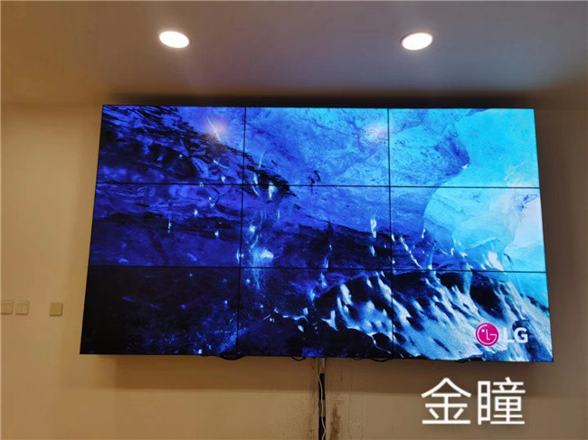 江苏镇江科技大学55寸3.5mm3x3矩阵+壁挂支架